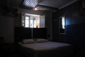 Мини-отель Mamba Hotel. №1 Просторный светлый номер – в укрытии 5