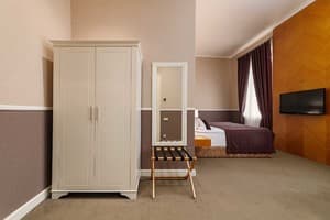 Отель Modern Art-hotel. Полулюкс двухместный с балконом 5