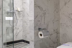 Отель Modern Art-hotel. Улучшенный двухместный улучшенный 7