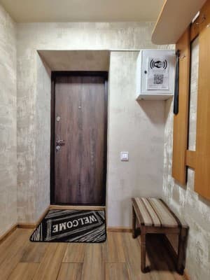 Напротив театра им.Гоголя (Alex Apartments (бесконтактное поселение 24/7) 17