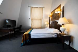 Отель Optima Collection Медиваль Львов. Люкс двухместный  2