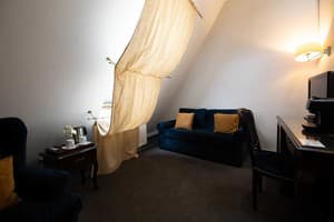 Отель Optima Collection Медиваль Львов. Полулюкс двухместный  6