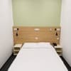 Готель Orange Hotel. Економ двомісний класик без вікна 4