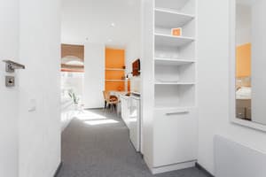 Готель Orange Hotel. Напівлюкс двомісний  7