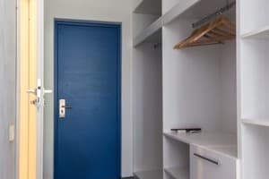 Готель Orange Hotel. Напівлюкс двомісний з міні-кухнею 6