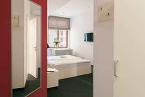 Готель Orange Hotel. Стандарт двомісний  4