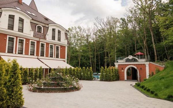 PARK HOTEL BRISTOL 11