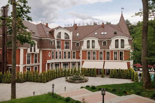 PARK HOTEL BRISTOL 12