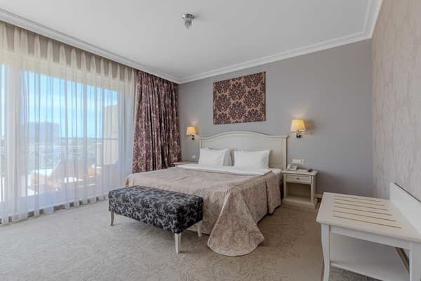 Palace del Mar 10