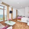 Отель Panorama De Luxe. Полулюкс двухместный комфорт с балконом и видом на море 1