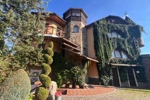 Частная усадьба Полянский замок