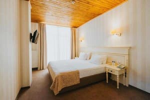 Premier Geneva Hotel 1