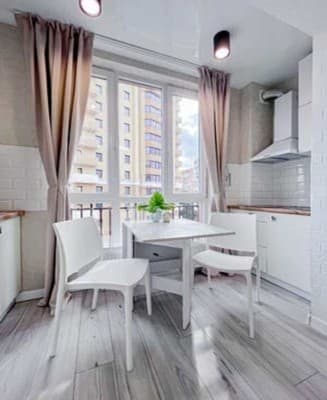 Апартаменти біля залізничного вокзалу PICK HOME 52
