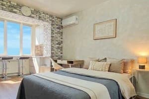 Апарт-готель Апартаменти біля залізничного вокзалу PICK HOME. Люкс двомісний Гостьова студія 1