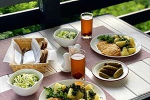 Гостиный двор Родинний Маєток Family Estate. Коттедж двухместный Семейный у каньона (К2) терраса, сауна, бассейн 28