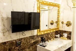 Отель Royal Palace Luxury Hotel & SPA. Люкс двухместный №303 19