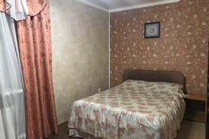 Квартира Shevchenka Guest House. Апартаменты трехместный (3+4) двухкомнатные 3