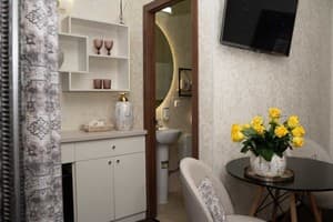 Отель Шляпа. Люкс двухместный  4