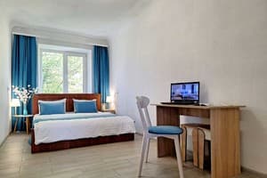 Синий малахит Alex Apartments (круглосуточно бесконтактное заселение 24/7) 12