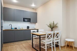 Апарт-отель Smart House Apartments. Апартаменты трехместный №9 10