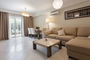 Апарт-отель Suncity Arcadia Apartments. Апартаменты 6-местный VIP 9