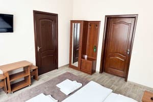 Отель Умань. Стандарт двухместный double. 2