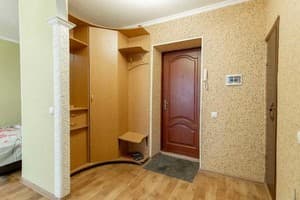 В центре на ул. Гагарина, 43 7