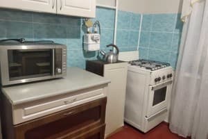 В районі залізничного вокзалу вулиця Курсова 35 5