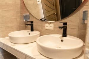 Хостел ViktoryHome. Місце у загальному 4-місному номері верхнє 7