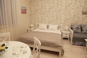 Мини-отель WINE & ROSE BOUTIQUE HOTEL. Люкс 4-местный King Size 5