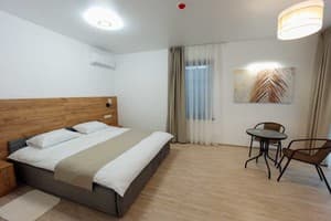 Гостинично-ресторанный комплекс Waterloo Village. Коттедж двухместный Family  1