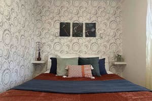 на блу.Центральный, 10 4