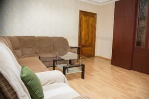 на ул. Александровской 95 3