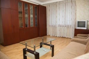 на ул. Александровской 95 4