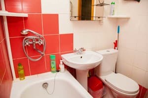 на ул. Независимой Украины 65б 5