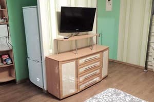 на ул. Независимой Украины 65б 1