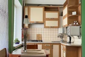 на ул. Независимой Украины 65б 3
