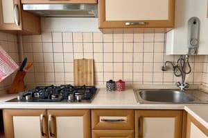 на ул. Независимой Украины 65б 4