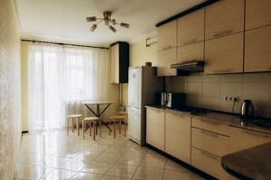 однокомнатная, на ул. Крушельницкой 35 1