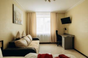 однокомнатная, на ул. Крушельницкой 35 8