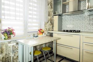 по ул. Независимой Украины 39-г 4