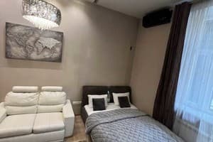 Квартира по ул. Площадь Григоренко 4/16-1