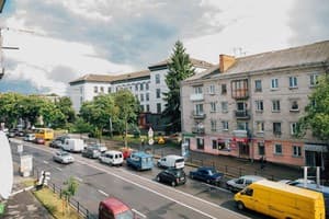 по ул. Русская 3 8