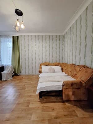 возле Березового сквера (обл. больница и госпиталь). Alex Apartments 11