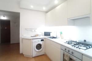 возле Сити-центра 4