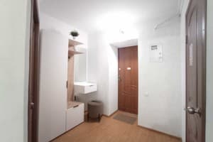 возле Сити-центра 9