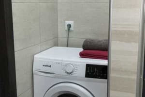 возле театра, ул. Почтовая 55 7