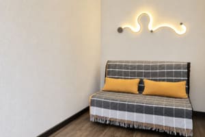 біля театру, вул. Поштова 55 8